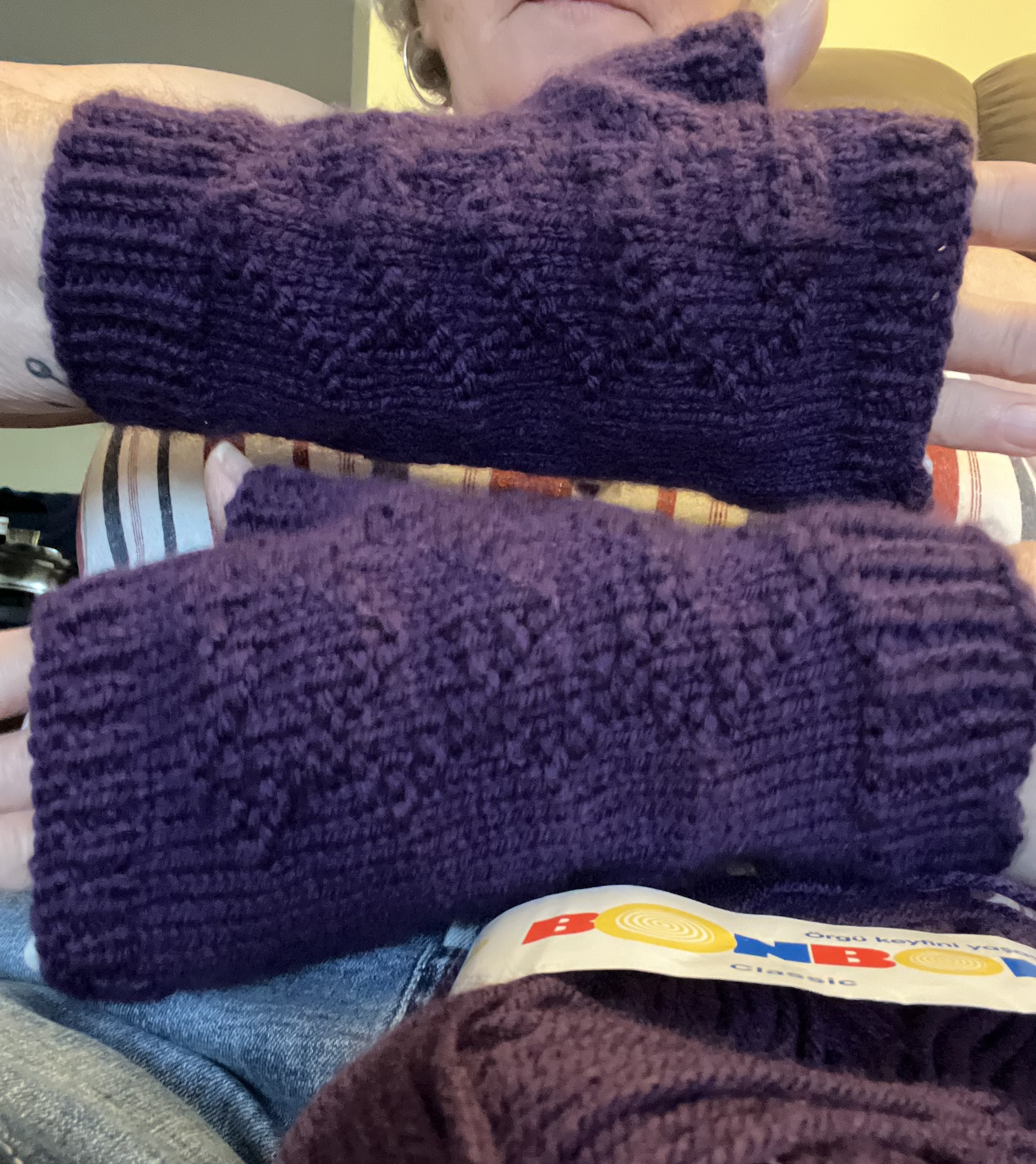 Fingerless mitts