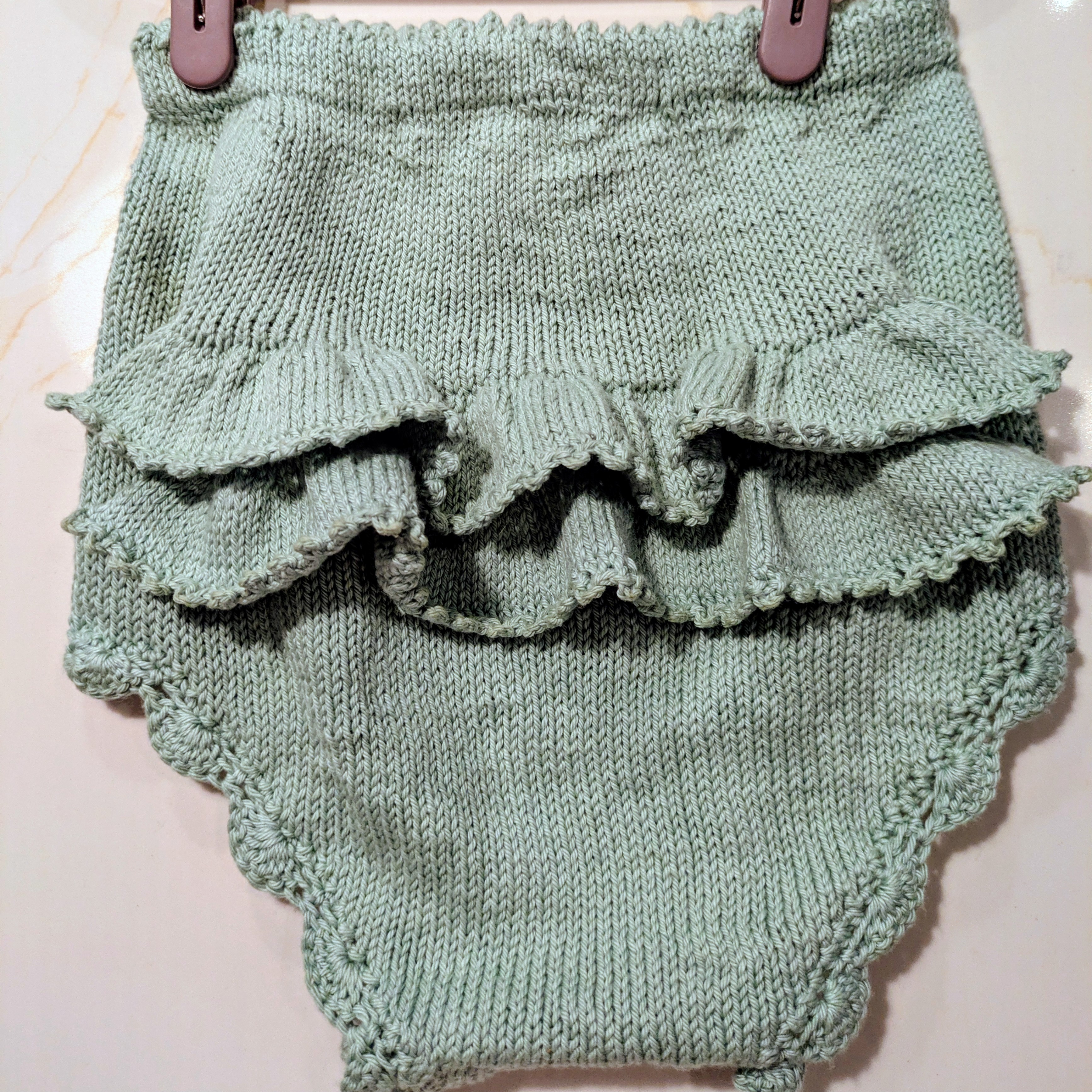 Ruffle back bloomers