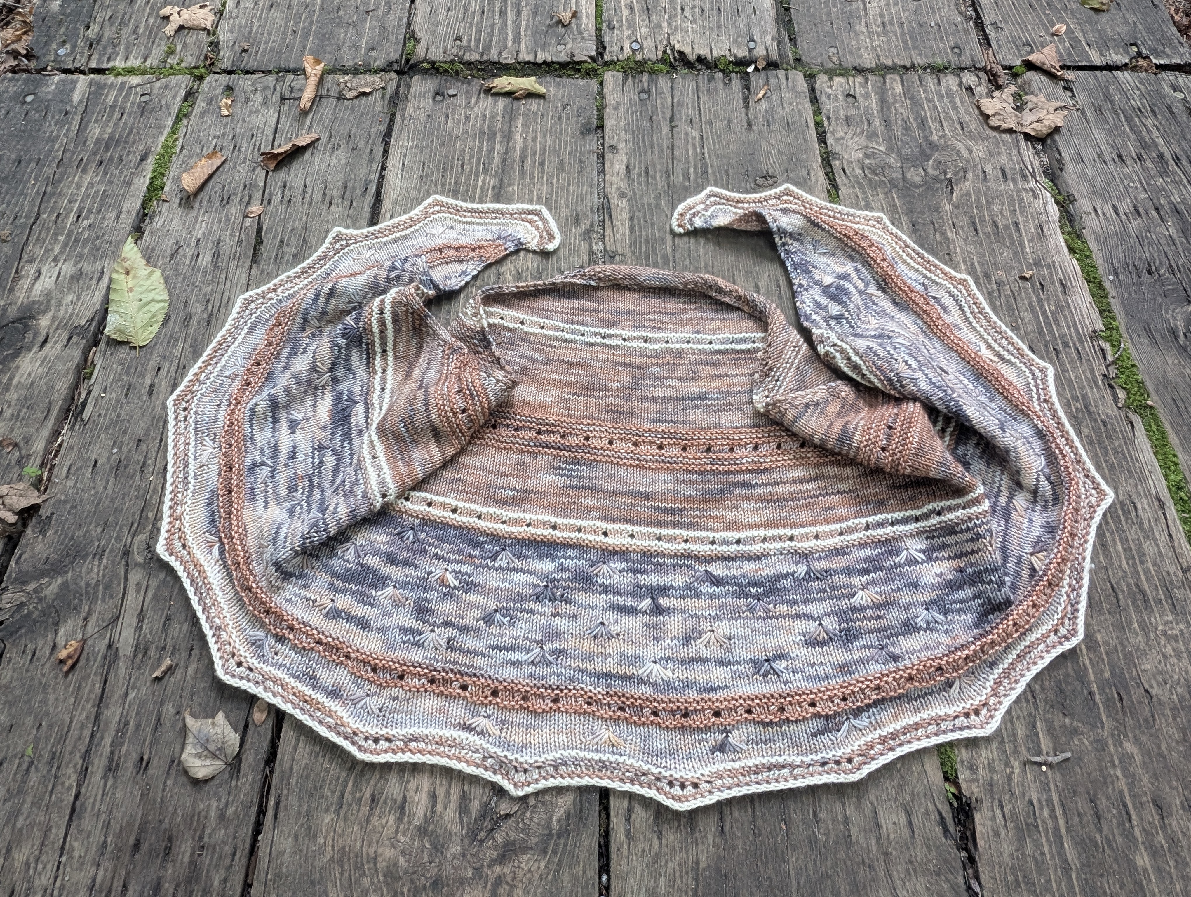 Bouclettes Shawl